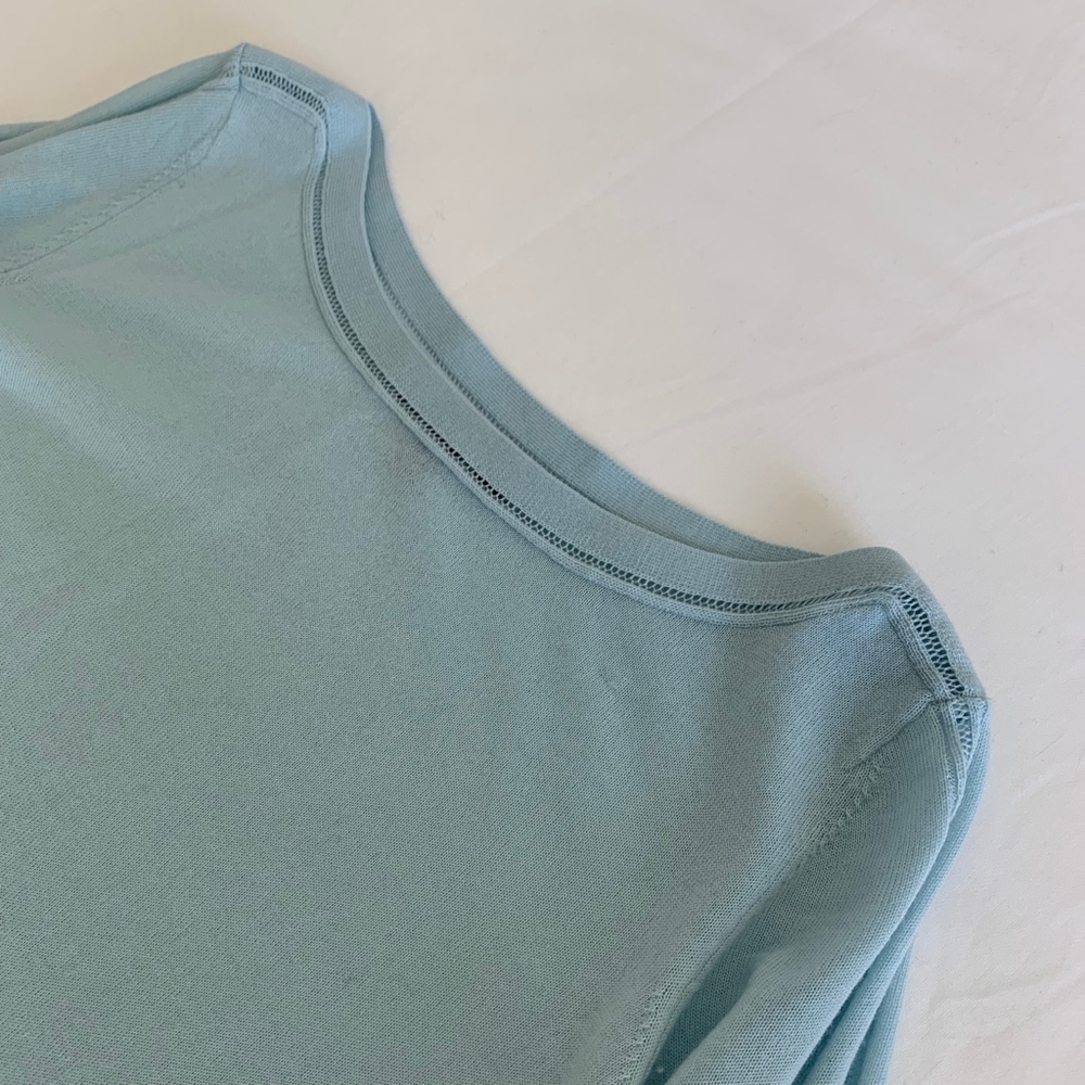 Banana Republic Machine-Washable Merino Sweater XS